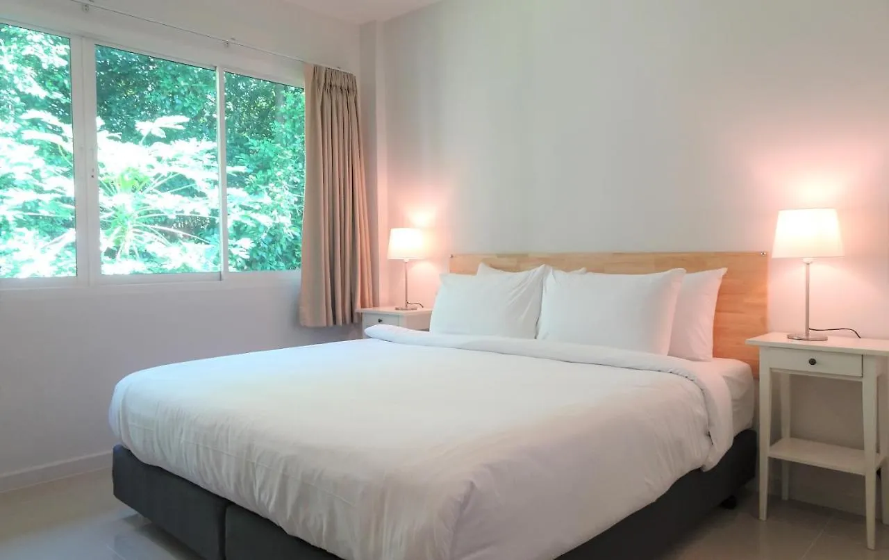 Vila Isara Khao Lak