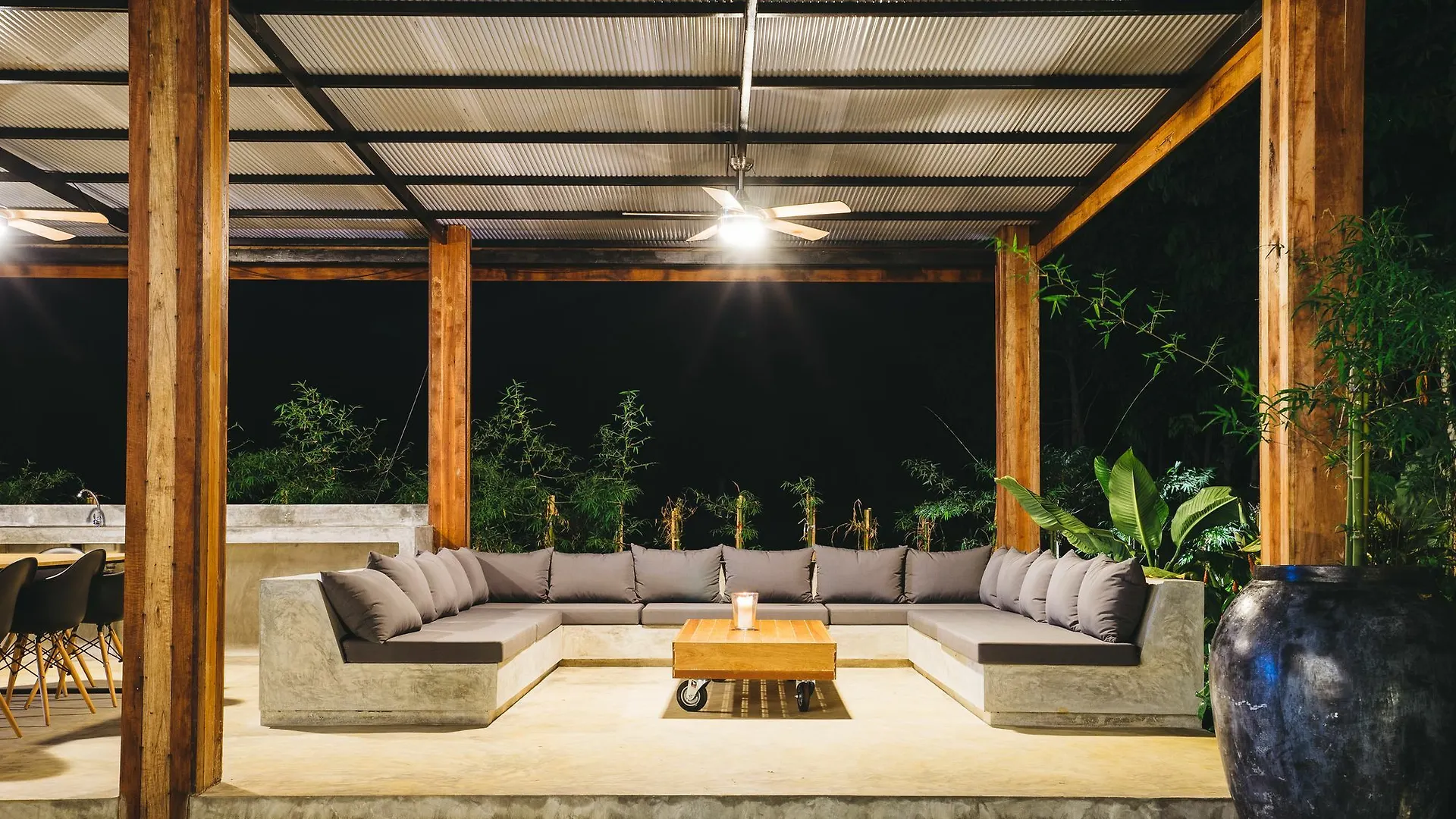 Vila Isara Khao Lak 0*,  Thajsko