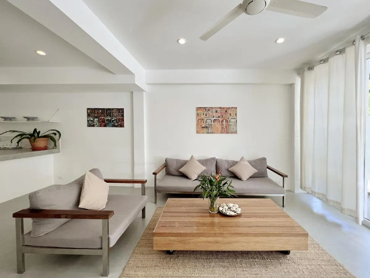 Vakantiehuis Isara Khao Lak Villa